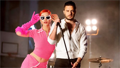 İlyas Yalçıntaş & Feride Hilal Akın