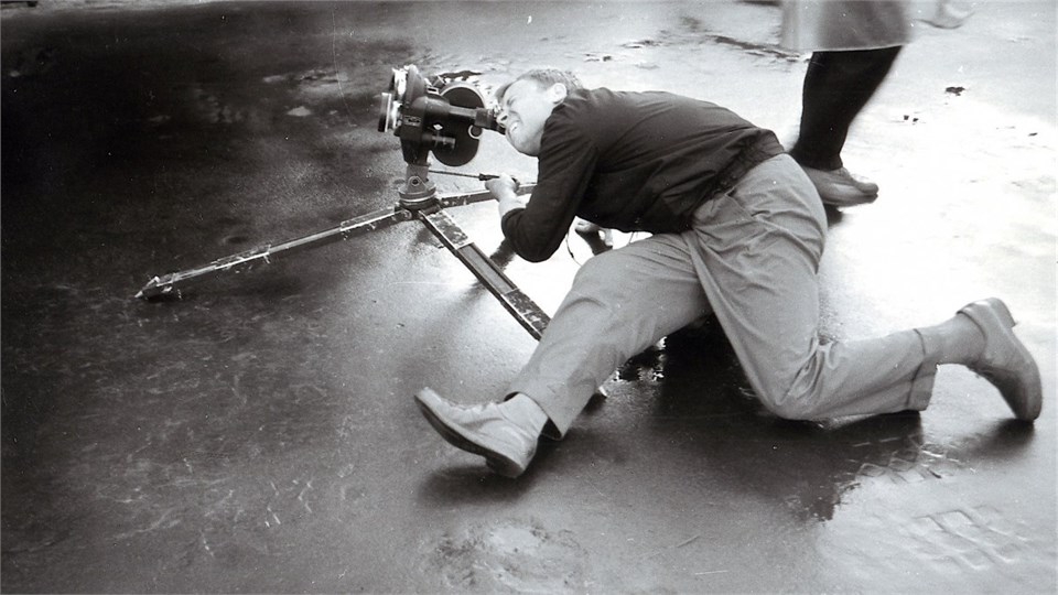 Film Gösterim: Zamanın Köprüleri (Screening: Bridges of Time)