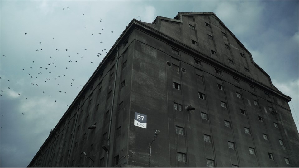 Film Gösterimi: "Budapest Silo" & "Kadın ve Buzul" (Screening: "Budapest Silo" & "Woman and the Glacier)