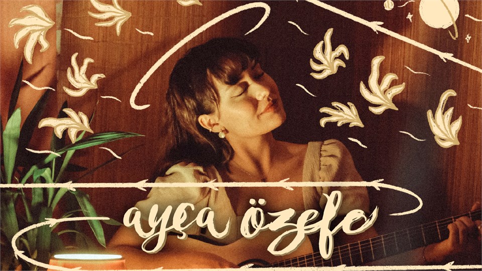 Ayça Özefe
