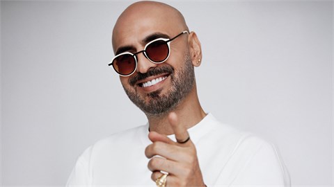SONER SARIKABADAYI