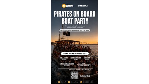 PIRATES ON BOARD BOAT PARTY